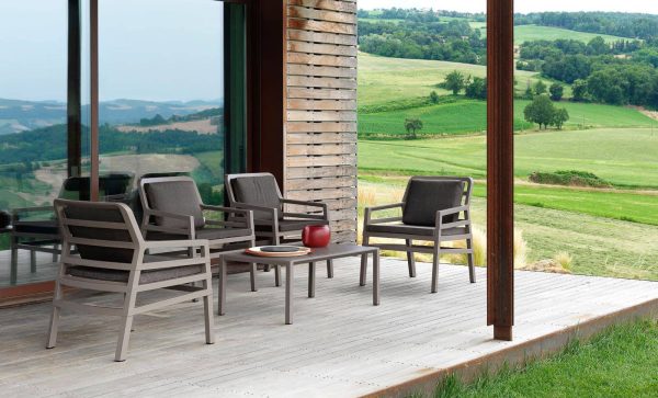 Aria outdoor chair